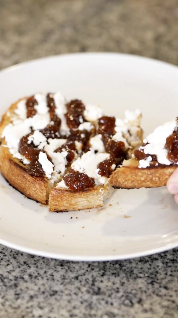 Goats Cheese and Fig Jam Toast