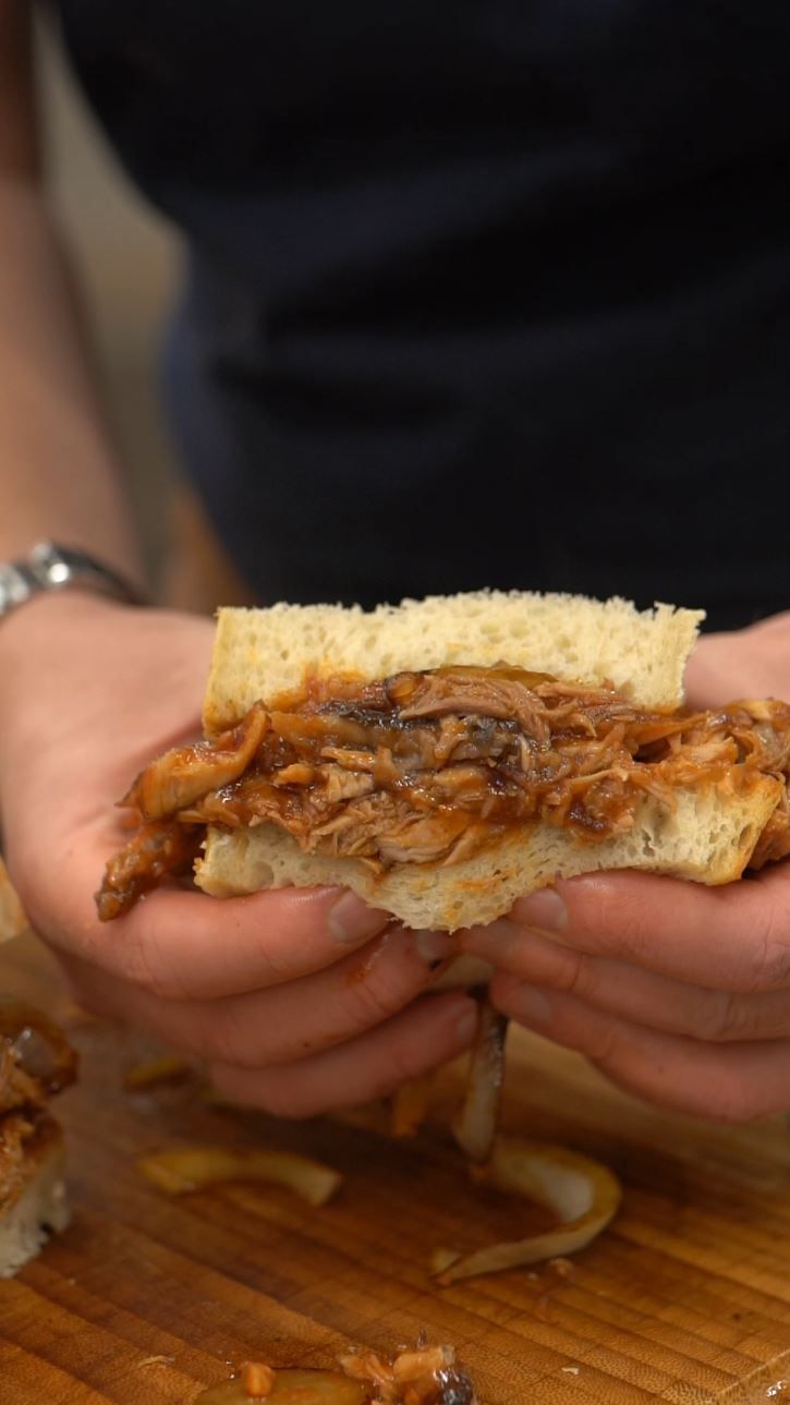 Sandwich de Costillas (Pan de Mie)