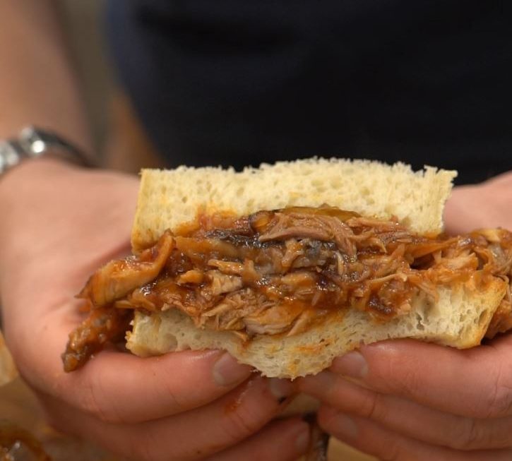 Sándwich de Costillas